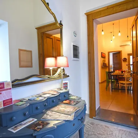 Bed & Breakfast Crianza Naples